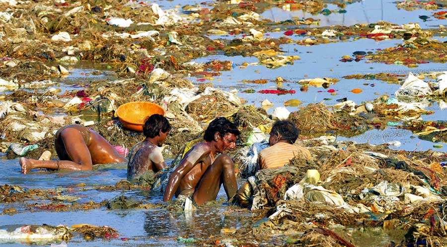 Most-Polluted-River-In-India-the-river-ganges.jpg