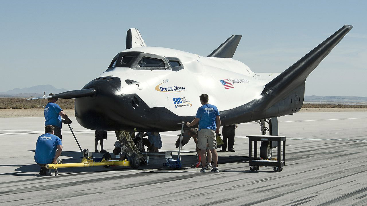 Sierra Space Working with NASA on Crewed Dream Chaser