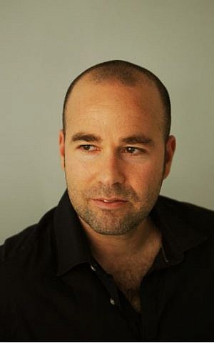 Yossi-300x480.jpg