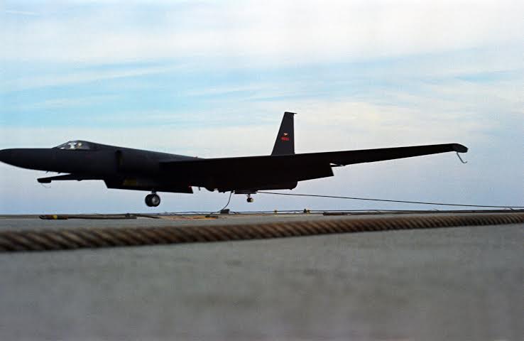 Embarked-U-2.jpg