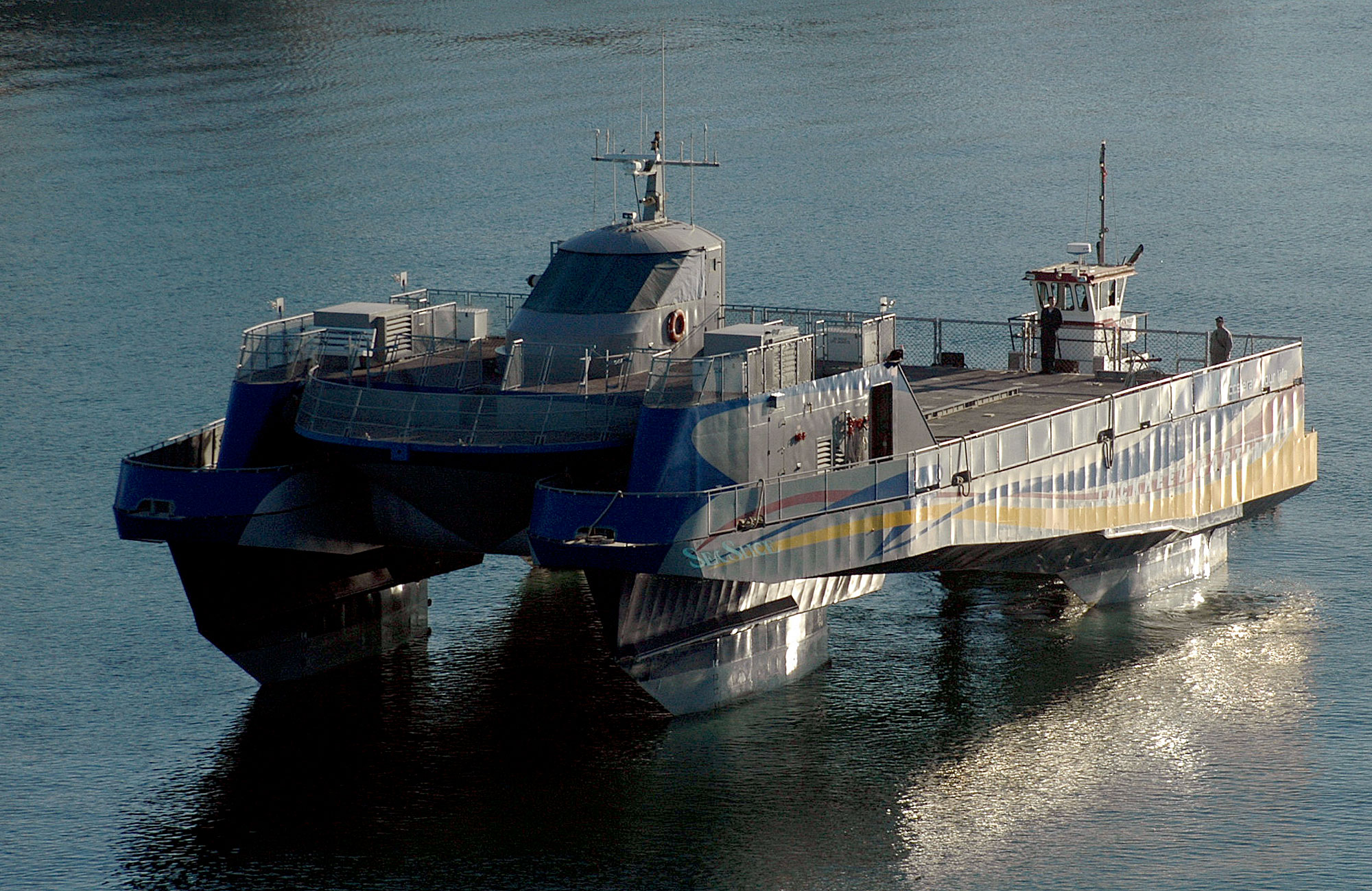 USN_experimental_Small_water_area_vessel.jpg