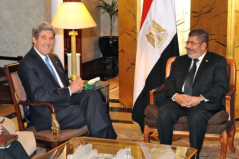 800px-Secretary_Kerry_Meets_With_Egyptian_President_Morsy_in_Addis_Ababa_%282%29.jpg