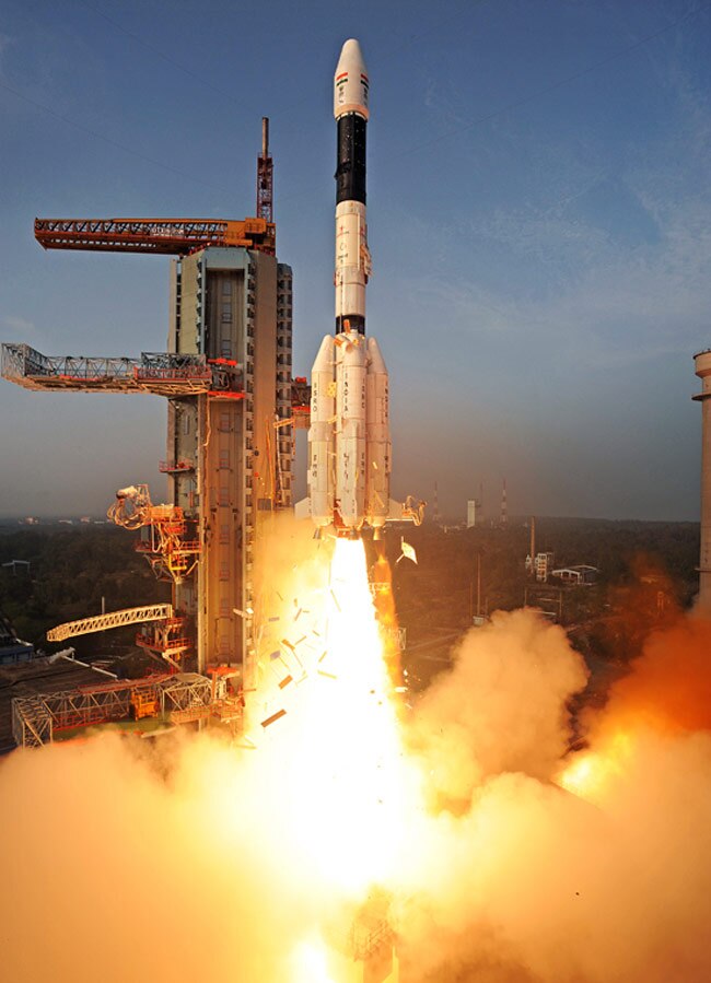 gslv-d5-18-2_650_010614032337.jpg