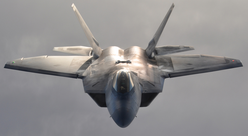 F-22-front.jpg