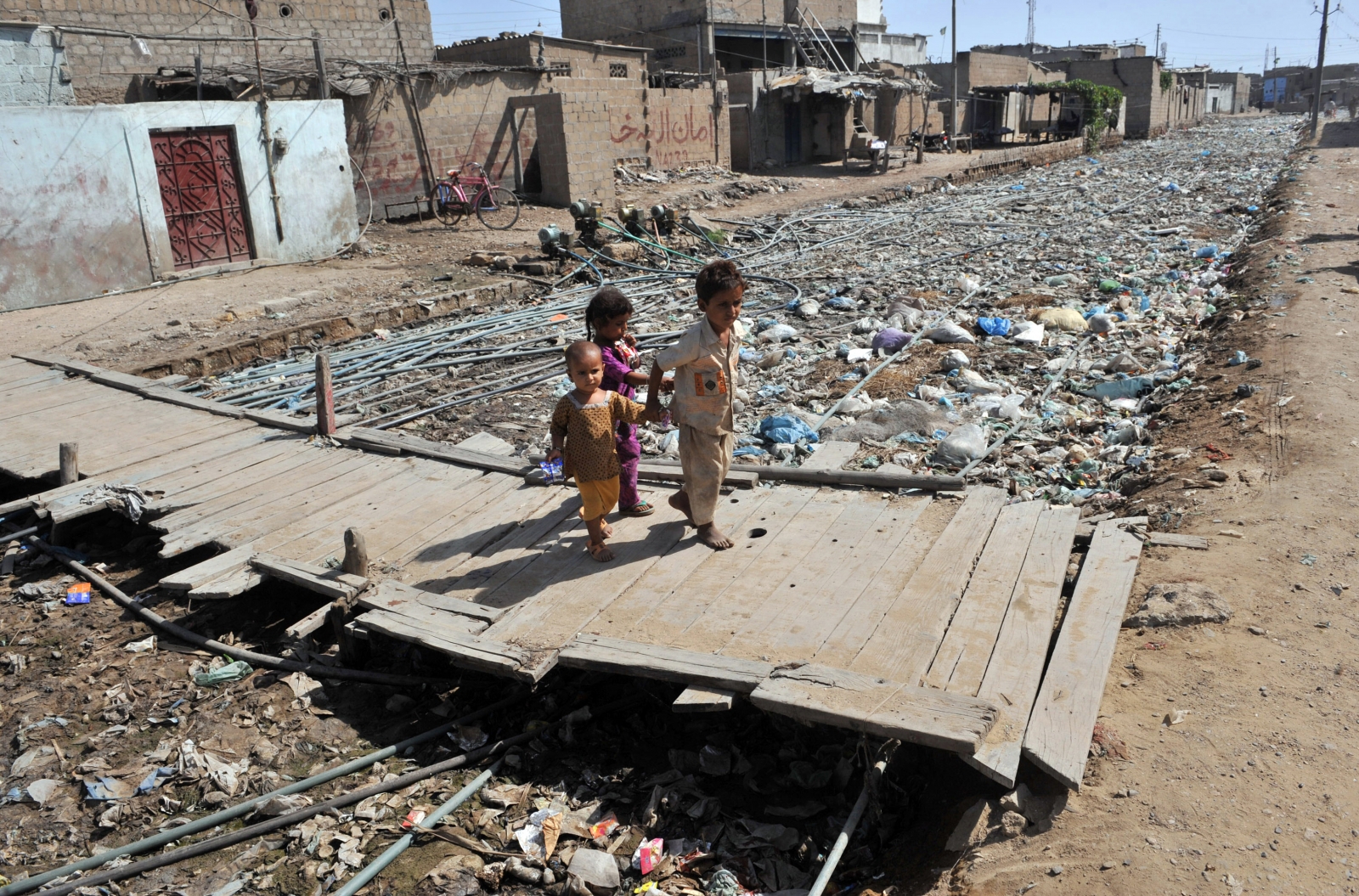 karachi-air-pollution.jpg