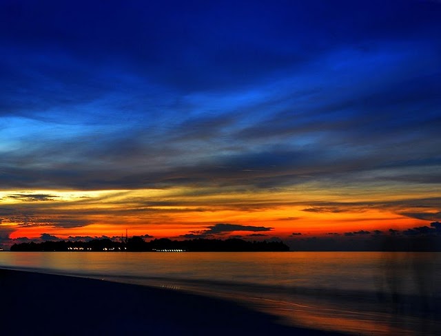 Maldives+sunset.jpg