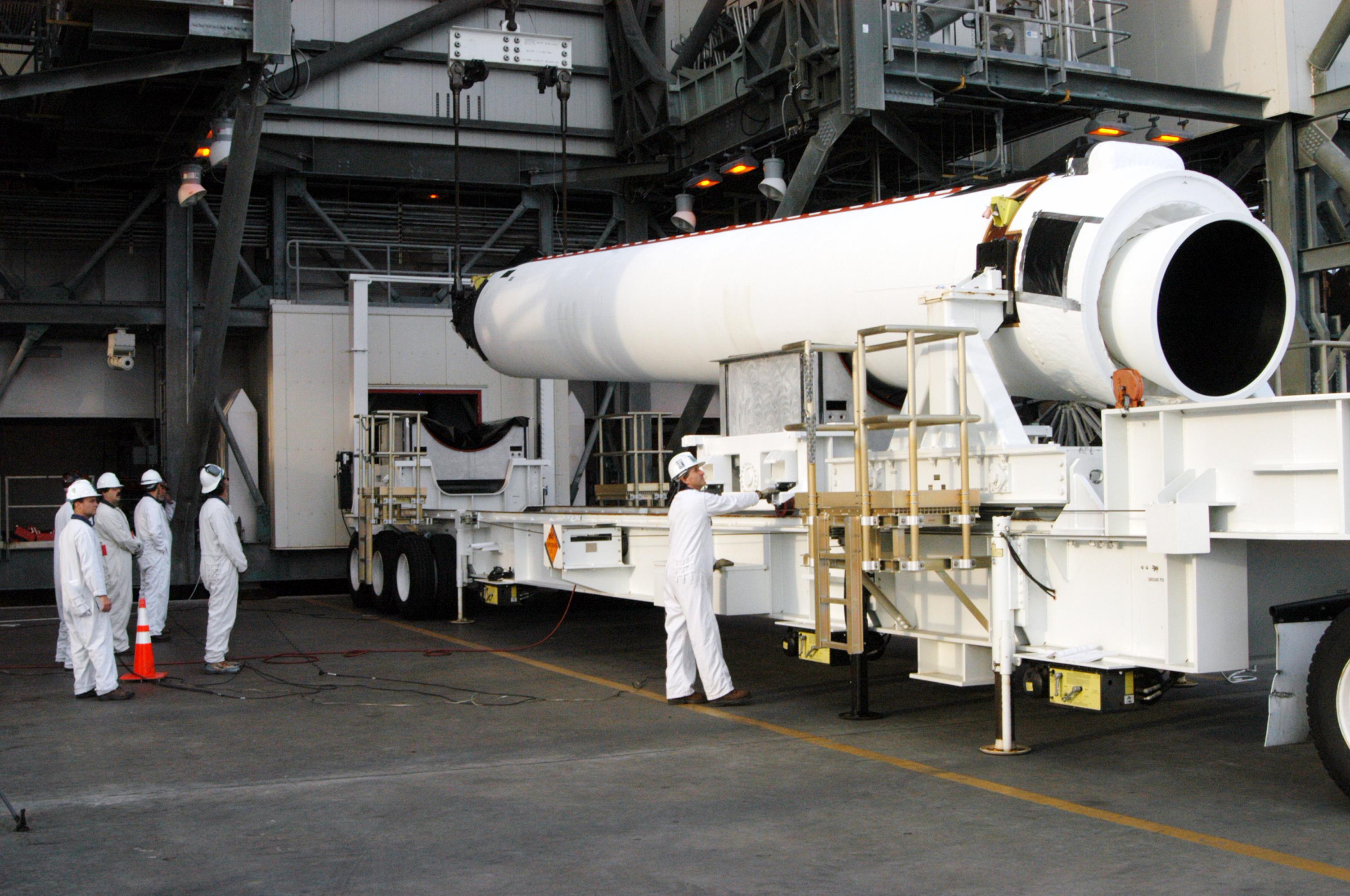 GEM-60_solid_booster_of_Delta_IV_rocket.jpg