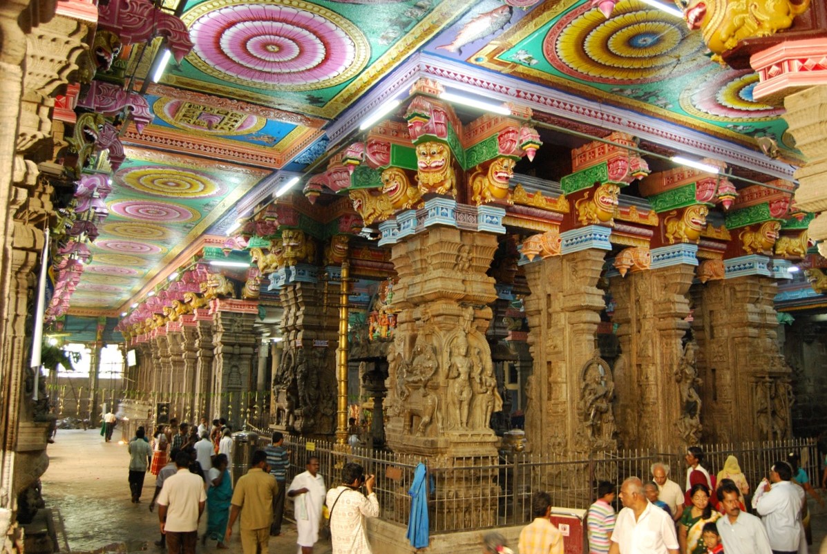 Madurai_Meenakshi_Amman_Temple_Sannathi.jpg