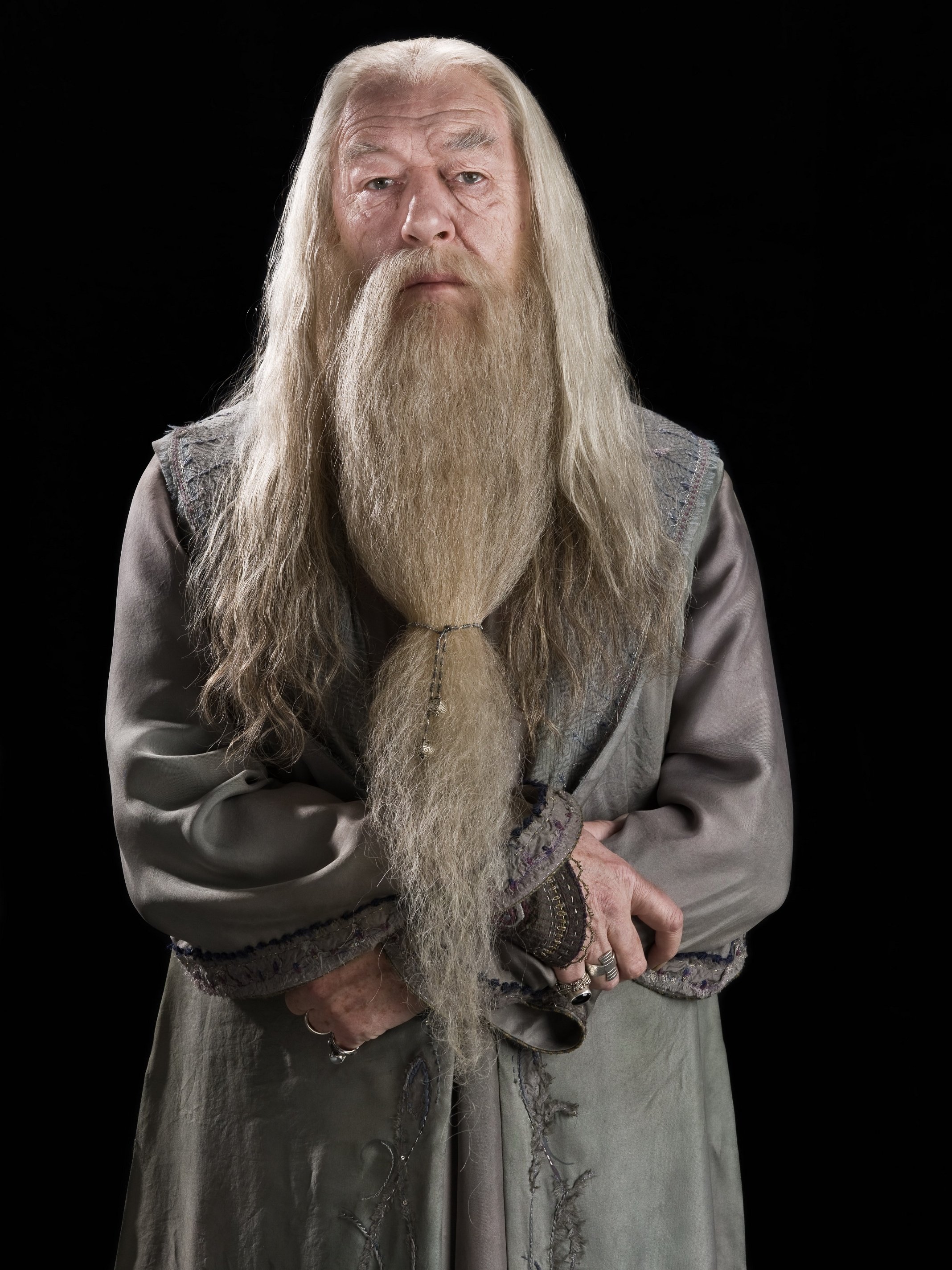 Albus_Dumbledore_%28HBP_promo%29_2.jpg