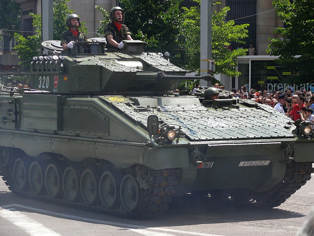 1024px-Pizarro_Desfile_de_las_Fuerzas_Armadas_-_2008.jpg