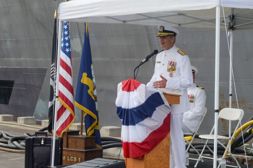 lcs 1 uss freedom decommission 3 - naval post- naval news and information