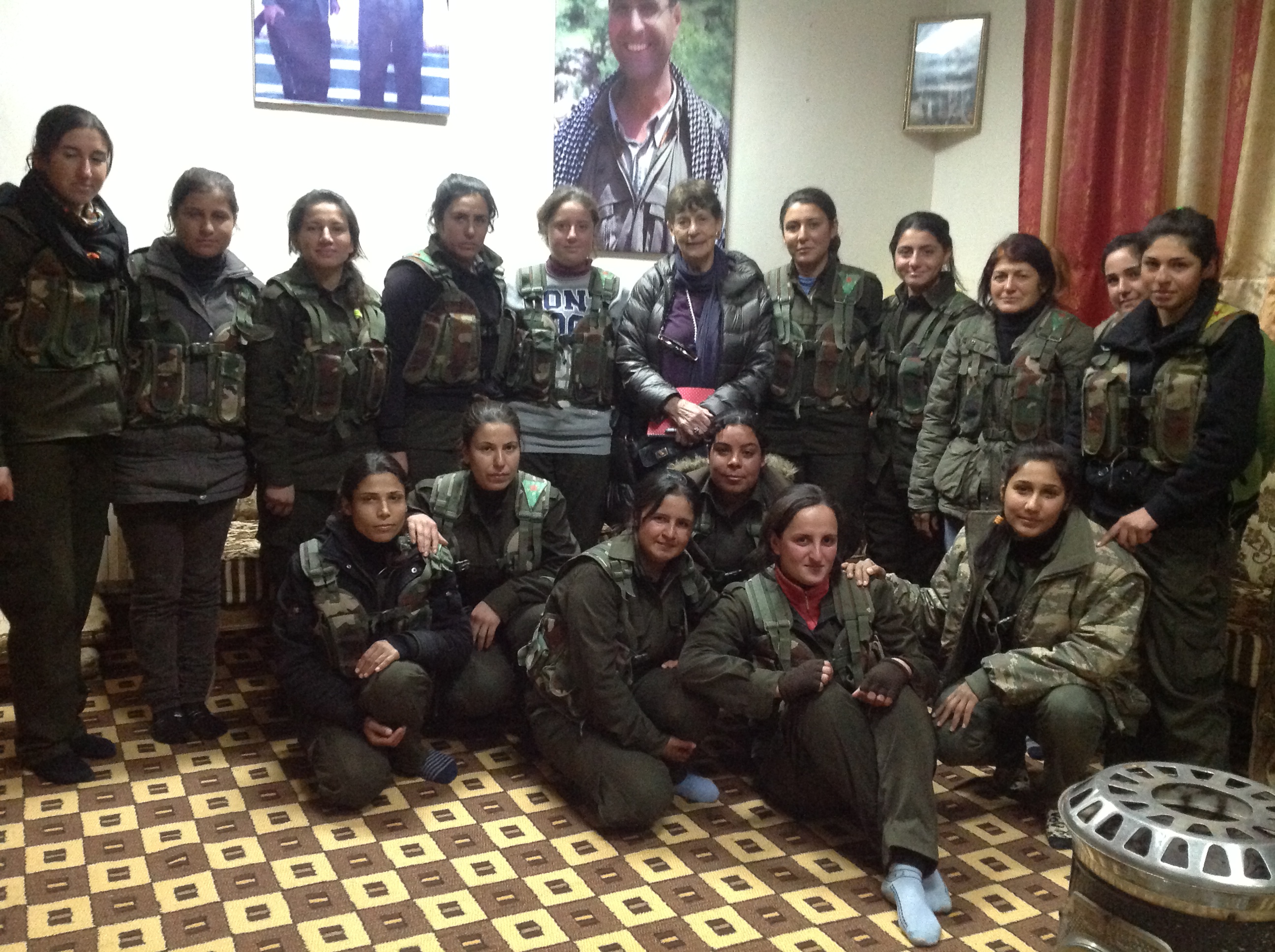 owen-with-kurdish-women-in-rojava_dec-2013.jpg