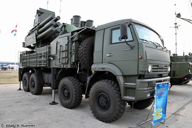 Pantsir-S2_Pantsyr-S2_air_defense_missile_system_anti-aircraft_gun_Russia_Russian_army_007.jpg