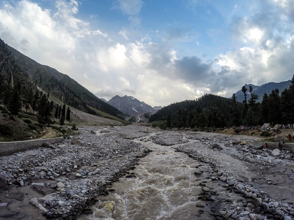 fast-flowing-stream-from-the-melting-glaciers.jpg