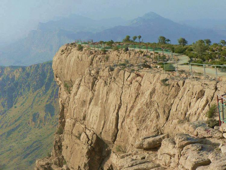 Gorakh-Hills1.jpg