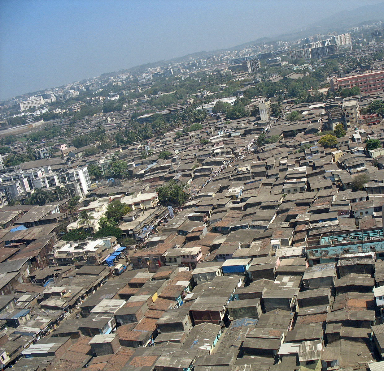 Dharavislums.jpg