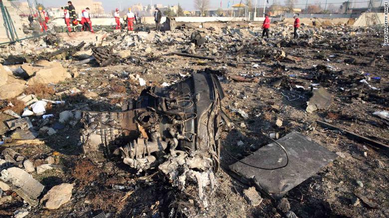 Iran-plane-crash-wreckage.jpg