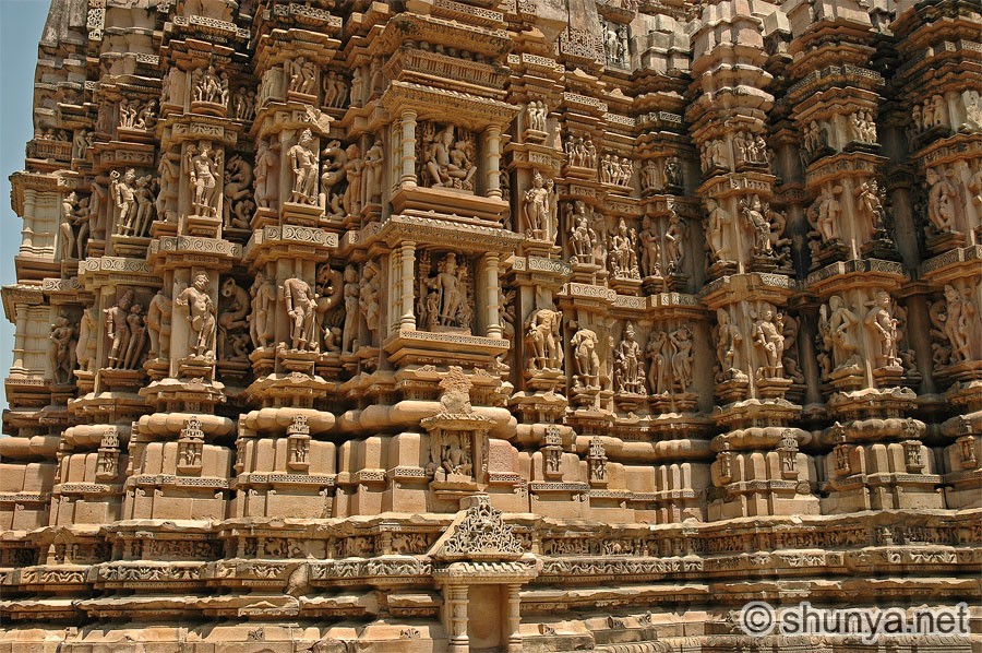 ChitraguptaTemple04.jpg