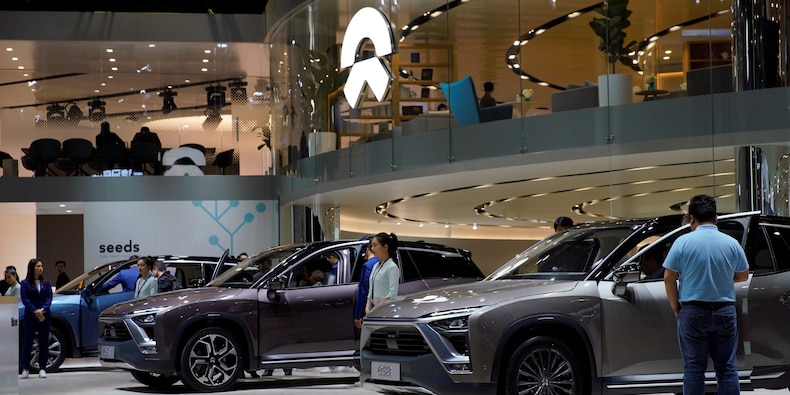 FILE PHOTO: NIO ES8 electric SUVs are seen displayed at the second media day for the Shanghai auto show in Shanghai, China April 17, 2019.  REUTERS/Aly Song