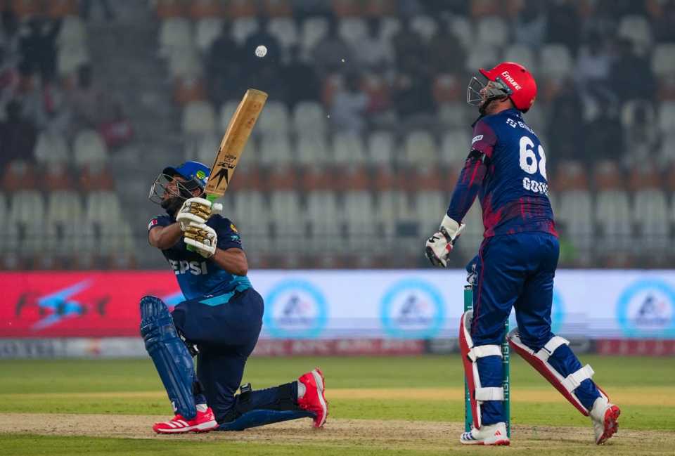 Usman Khan hits out, Multan Sultans vs Islamabad United, Pakistan Super League, Multan, April 23, 2025