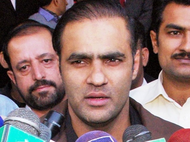 656422-abidsheraliONLINE-1389175479-527-640x480.jpg