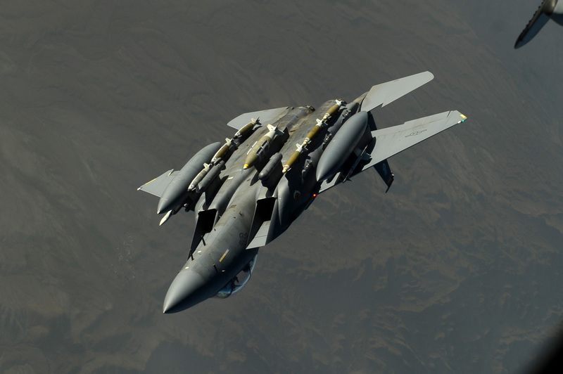 F-15E+Strike+Eagle+Bagram+Air+Field+receives+fuel+KC-10+Extender%252C+908th+Expeditionary+Air+Refueling+Squadron%252C+air+refueling+mission+Operation+Enduring+Freedom+over+Afghanist+%25284%2529.jpg