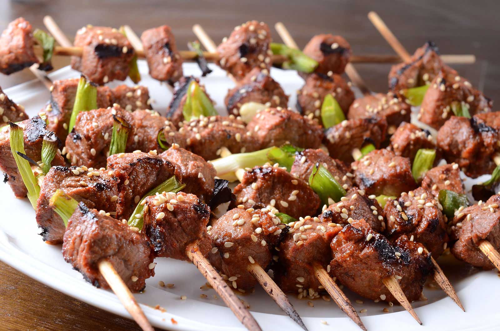 sriracha-beef-skewers.jpg