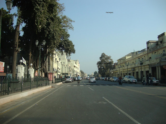 Hazratganj+in+Lucknow.JPG