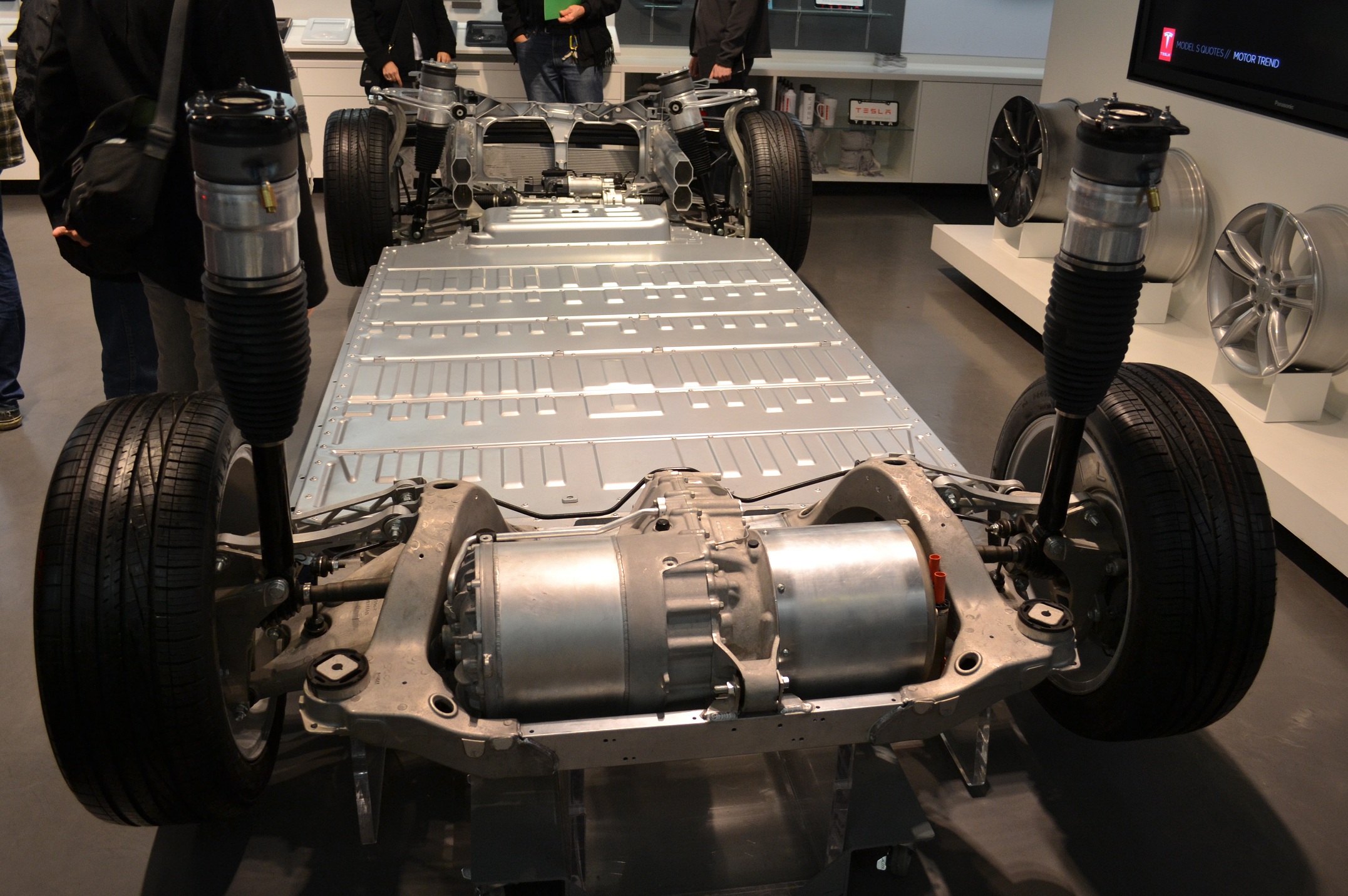 Tesla_Motors_Model_S_base.JPG