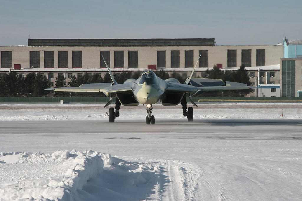 Sukhoi+T-50.jpg