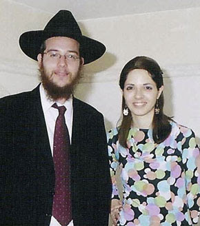 Rabbi+%26+wife3.jpg