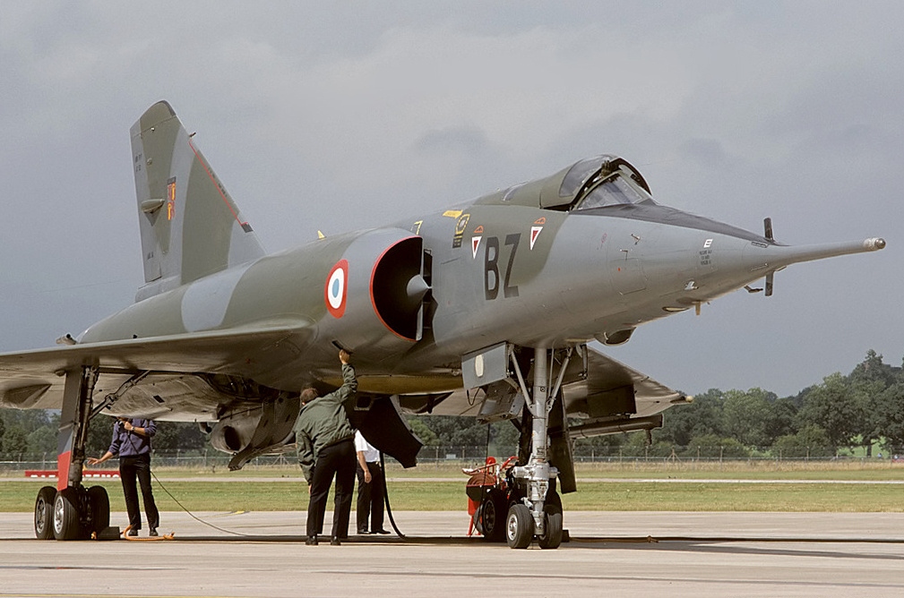 Dassault_Mirage_IVP%2C_France_-_Air_Force_AN1404525.jpg