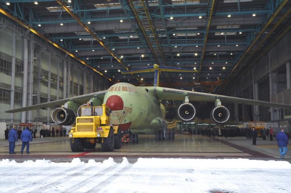 first+Russian+aircraft+Il-76-90A%252C+the+Il-476+transport+aircraft+in+the+city+of+Ulyanovsk+aircraft+factory+assembly+line.+However%252C+until+December+23+factories+where+the+Russian+United+Aircraft+Gro.jpg