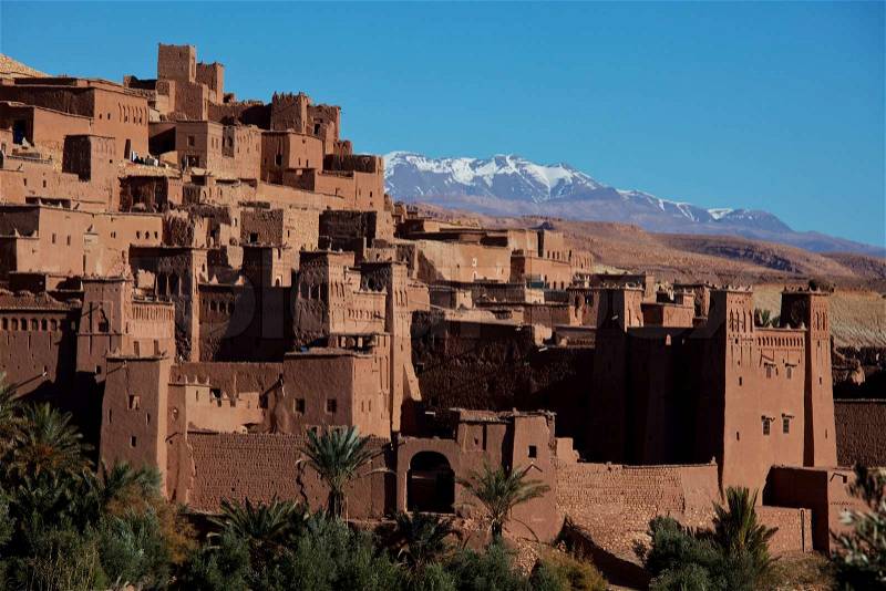 4353475-332045-moroccan-village.jpg