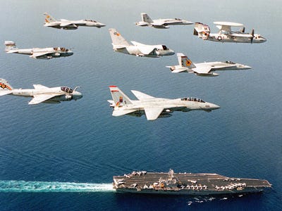 the-uss-carl-vinson-flew-the-first-airstrikes-of-operation-enduring-freedom.jpg
