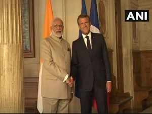 modi-macron-ani2.jpg