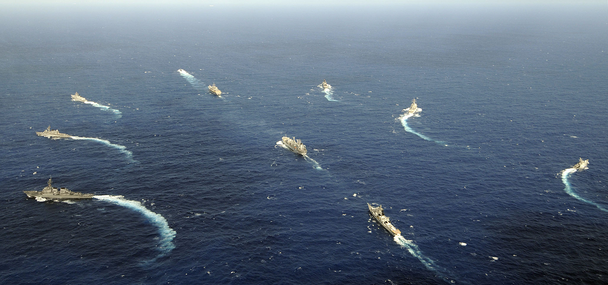 US_Navy_090502-N-3830J-283_Maritime_forces_from_India,_Japan_and_the_U.S._are_underway_during_Malabar_2009,_a_trilateral_training_exercise_led_by_the_Indian_Navy.jpg