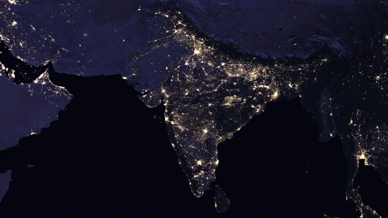 170414094900-nasa-night-satellite-03-india-2016.jpg