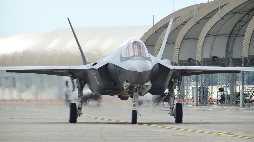 South-Korea-Mulling-Purchase-of-20-More-F-35-Stealth-Fighter-Jets.jpg