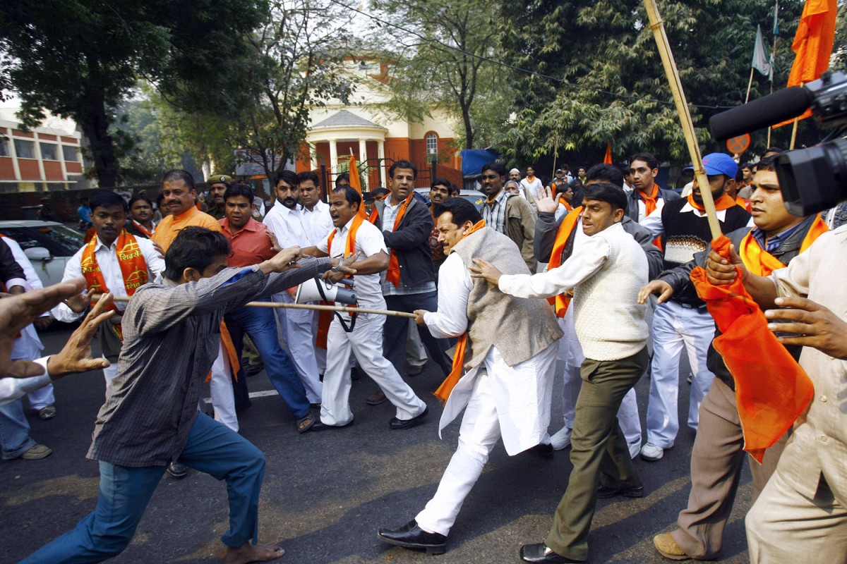 india-unrest-religion_mr013_copy.jpg