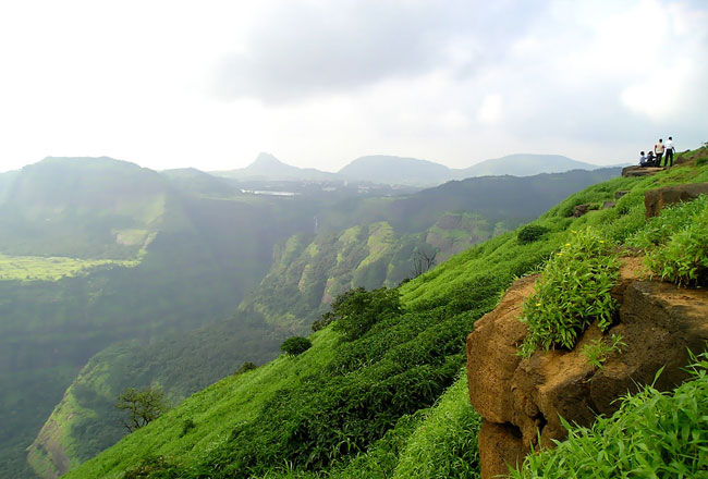 Nandi-Hills.jpg