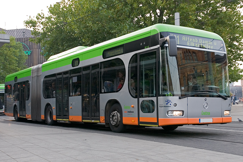 Mercedes_irvine_citaro_sst.JPG