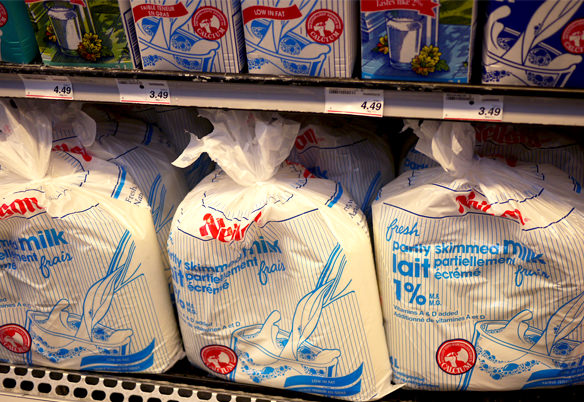 milk-bag-canada-2.jpg