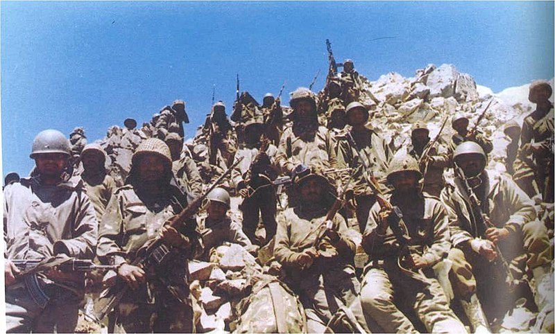 800px-Indian_soldiers_in_Batalik_during_the_Kargil_War.jpg