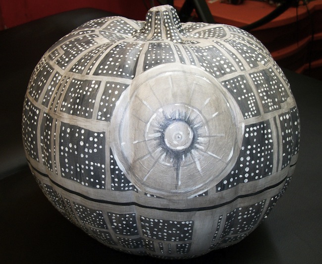 death-star-pumpkin.jpg