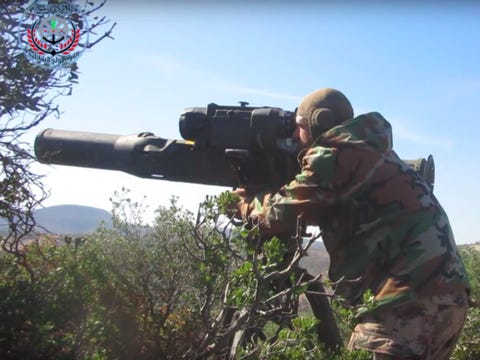 syrian-rebel-tow-missile.png