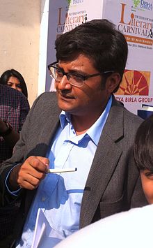 220px-Arnab_Goswami_at_Times_Literary_Carnival_2012.JPG