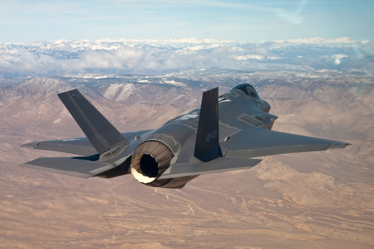 2012_F35A_AF3_Flt100_J00151W_1269967624_9074.jpg