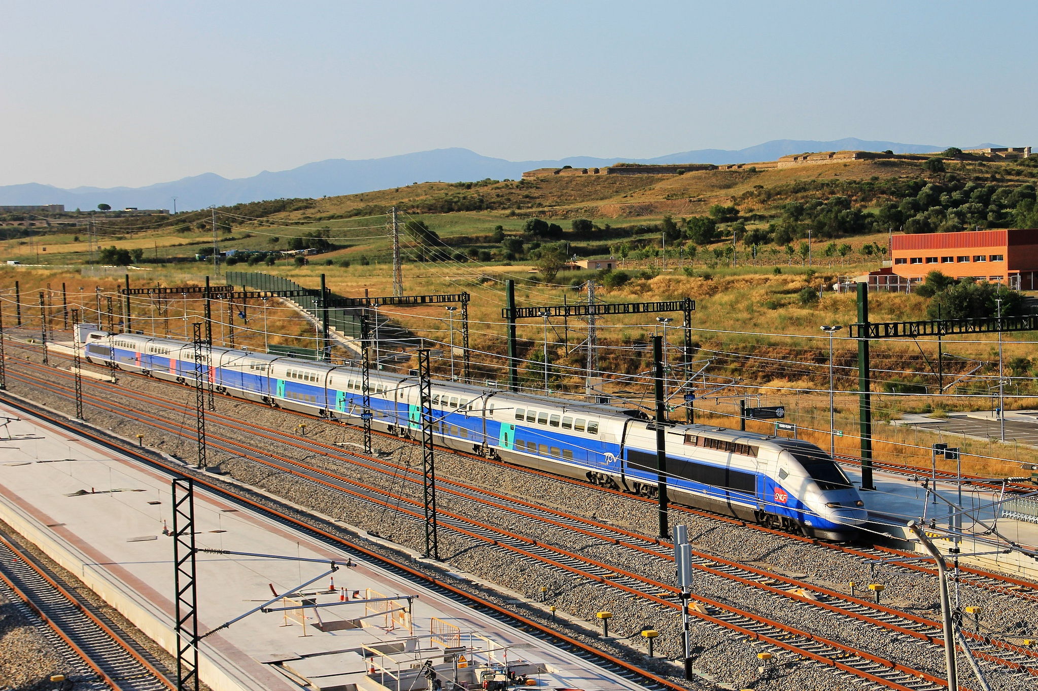 TGV_-_Figueres_Vilafant_-_Jordi_Verdugo.jpg