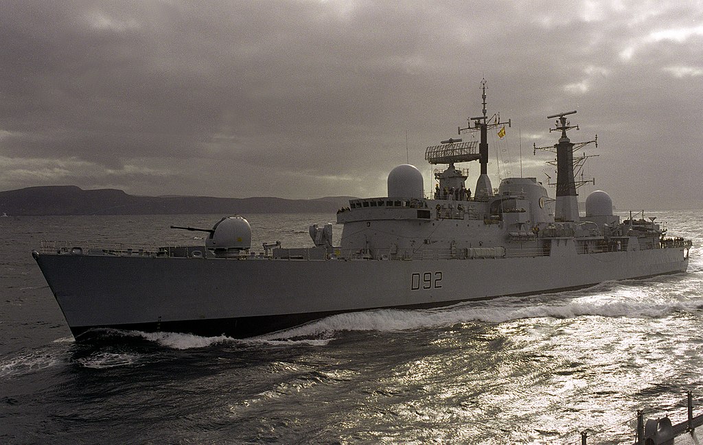 1024px-HMS_Liverpool_%28D92%29_-_DN-SC-87-01871.jpg